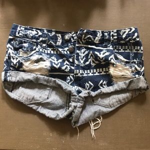 One teaspoon bandit short